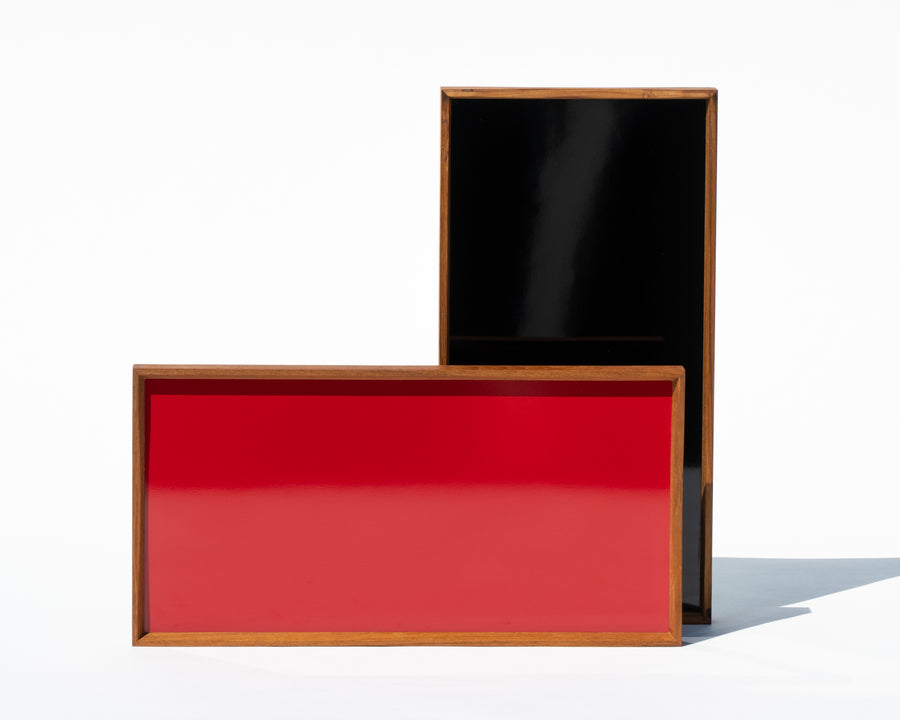 'Turning Tray' 1 by Finn Juhl - Black/Red